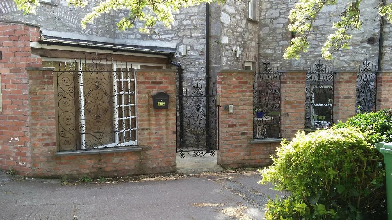 Historic Hideaway In Cork City Centre Apartment