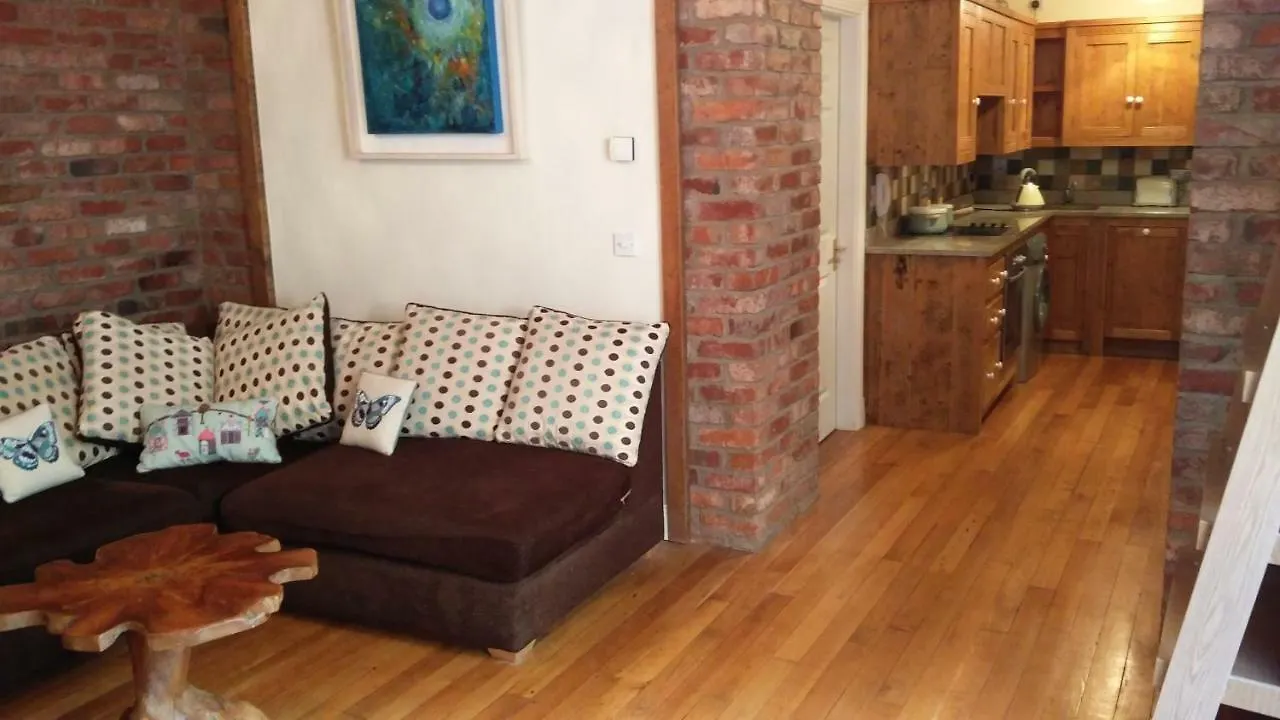 Historic Hideaway In Cork City Centre